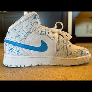 Air Jordan 1Mid (GS)